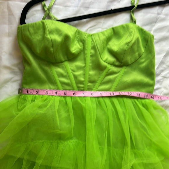 Lulus Rule the Runway Lime Green Tulle Bustier Straps Prom Tiered Maxi Dress M/L - Picture 5 of 15